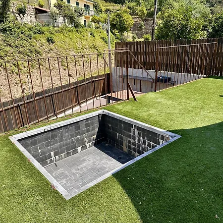 Casa Do Bairro Da Veiga Pereiro (Braga)