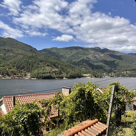 Casa Do Bairro Da Veiga * Pereiro (Braga)