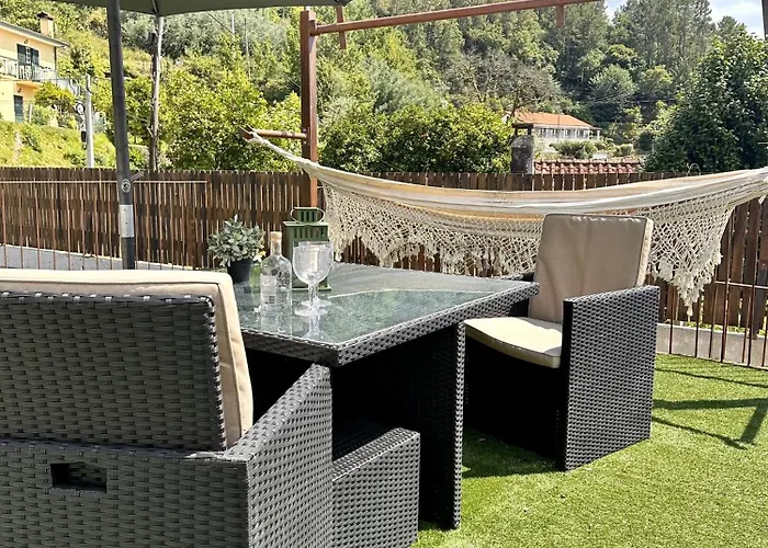 Casa Do Bairro Da Veiga شاليه *