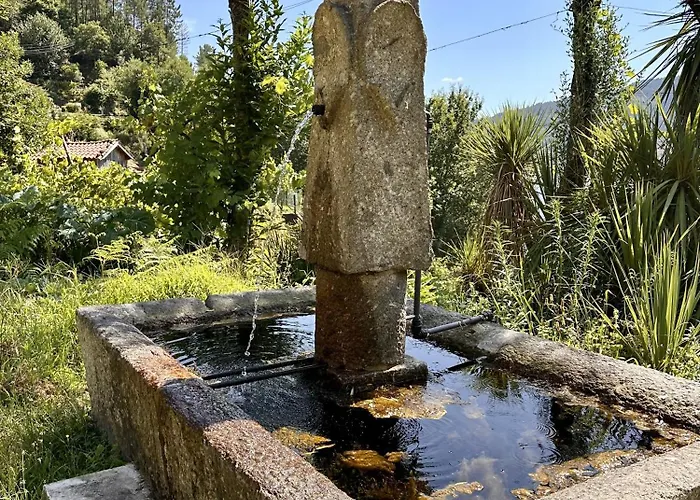 Casa Do Bairro Da Veiga شاليه *
